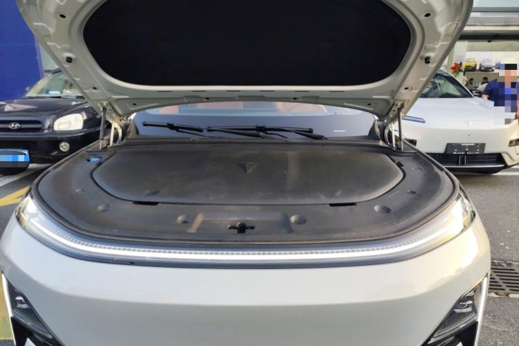 Used Deepal S09 2025 Four-Wheel Drive Ultra+ Custom Edition Engine Bay