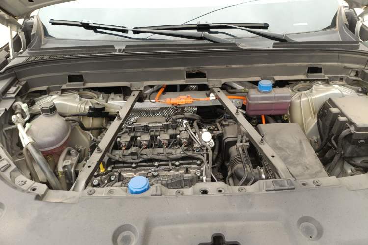 Used Deepal S09 2025 Rear-Drive Ultra+ Engine Bay