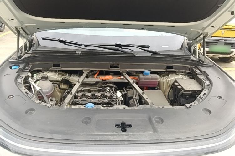 Used Deepal S09 2025 Four-Wheel Drive Ultra+ Custom Edition Engine Bay