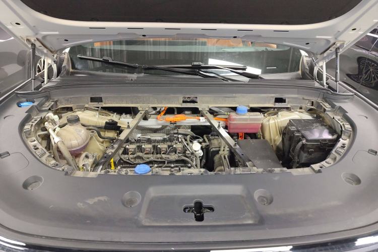 Used Deepal S09 2025 Four-Wheel Drive Ultra+ Custom Edition Engine Bay