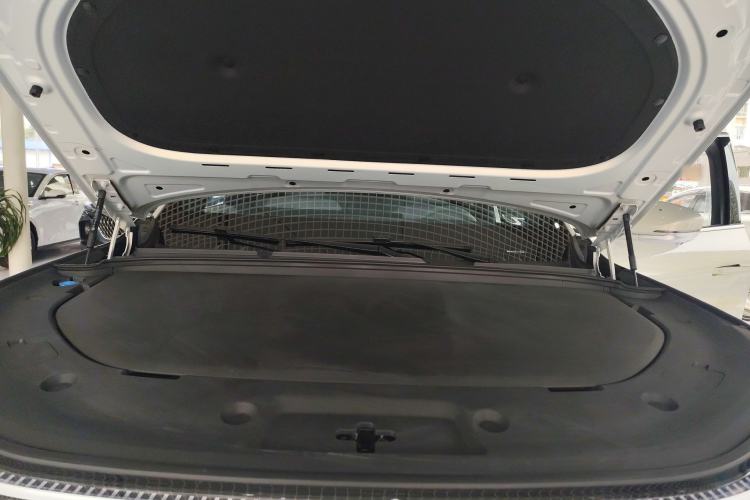 Used Deepal S09 2025 Rear-Drive Ultra Engine Bay