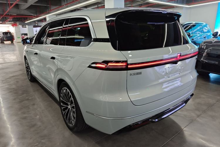 Used Deepal S09 2025 Four-Wheel Drive Ultra+ Custom Edition Exterior 2
