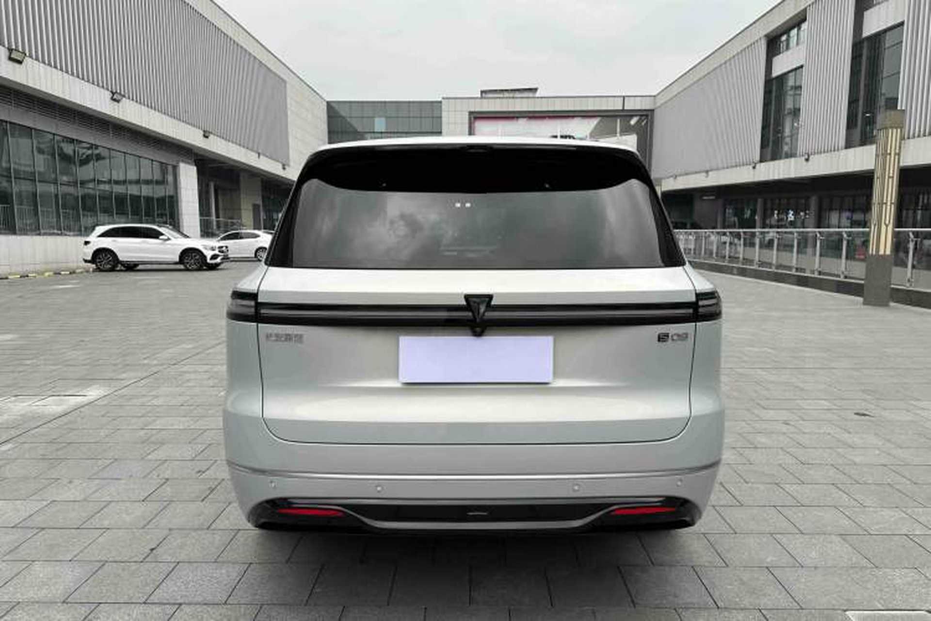 Used Deepal S09 2025 Four-Wheel Drive Ultra+ Custom Edition Exterior 8
