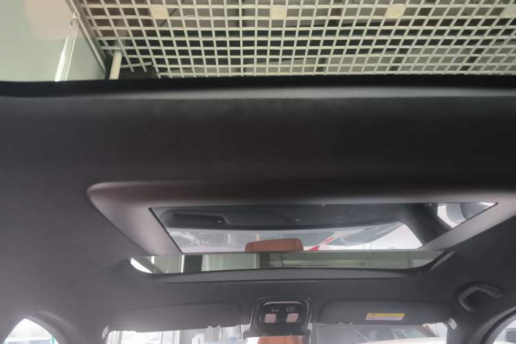 Used Deepal S09 2025 Four-Wheel Drive Ultra+ Custom Edition Headliner