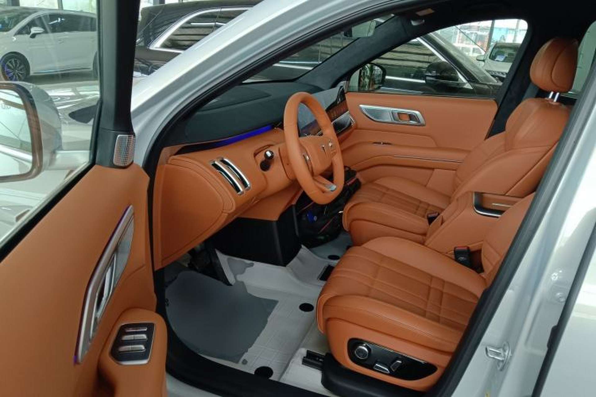 Used Deepal S09 2025 Four-Wheel Drive Ultra+ Custom Edition Interior 3