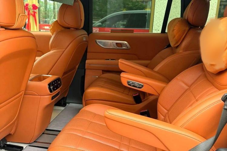 Used Deepal S09 2025 Four-Wheel Drive Ultra+ Custom Edition Interior 3