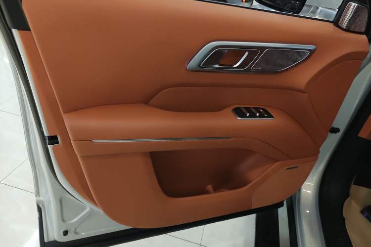 Used Deepal S09 2025 Four-Wheel Drive Ultra+ Custom Edition Interior 7
