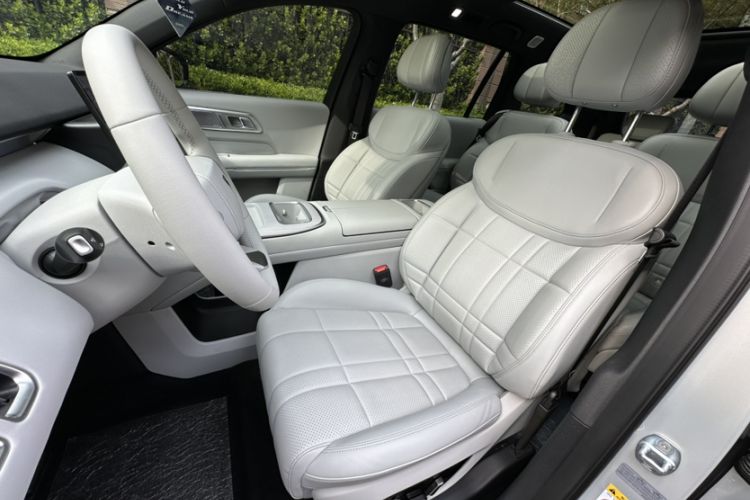 Used Deepal S09 2025 Rear-Drive Ultra+ Left Front Seat