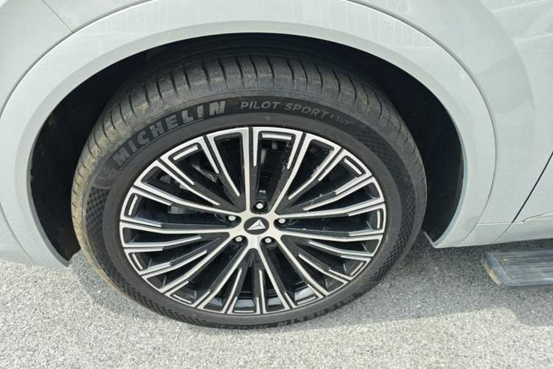 Used Deepal S09 2025 Four-Wheel Drive Ultra+ Custom Edition Left Front Wheel Hub