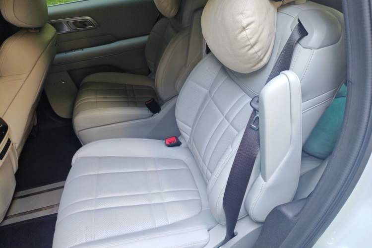 Used Deepal S09 2025 Rear-Drive Ultra+ Left Rear Seat