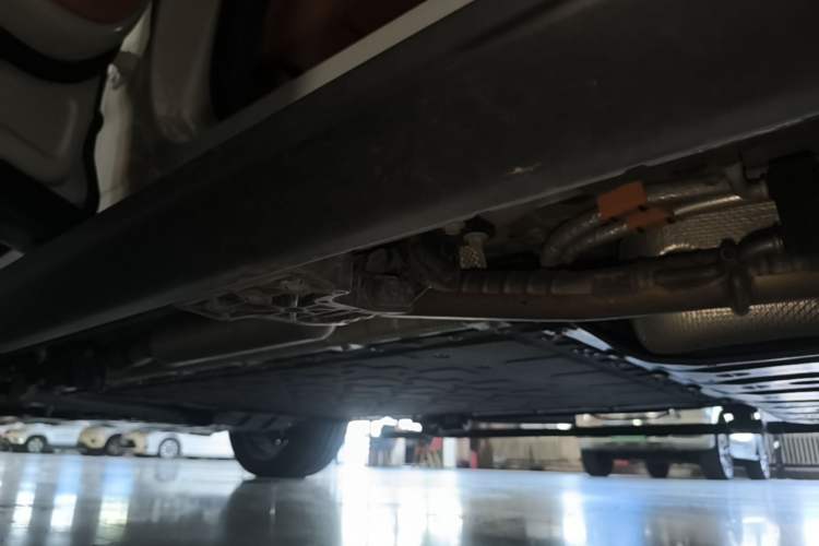 Used Deepal S09 2025 Four-Wheel Drive Ultra+ Custom Edition Left Side Sill