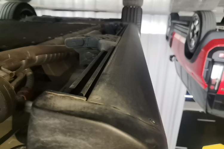 Used Deepal S09 2025 Four-Wheel Drive Ultra+ Custom Edition Left Side Sill