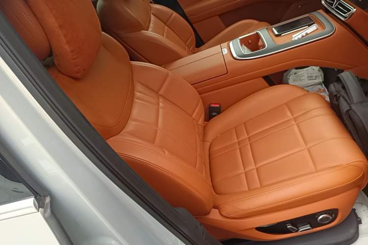 Used Deepal S09 2025 Four-Wheel Drive Ultra+ Custom Edition Right Front Seat