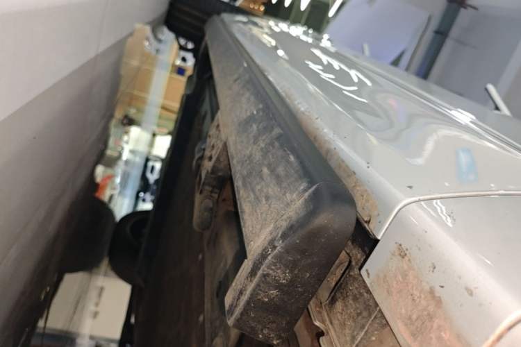 Used Deepal S09 2025 Four-Wheel Drive Ultra+ Custom Edition Right Side Sill