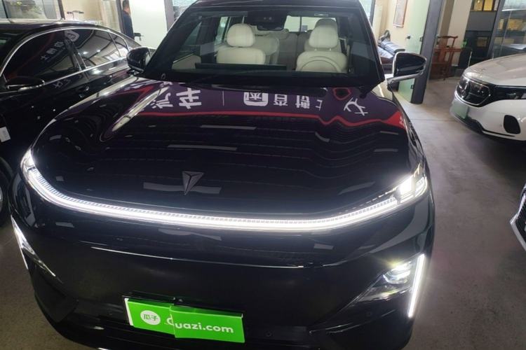 Used Deepal S09 2026 Rear-Drive Ultra Extended-Range Edition Front