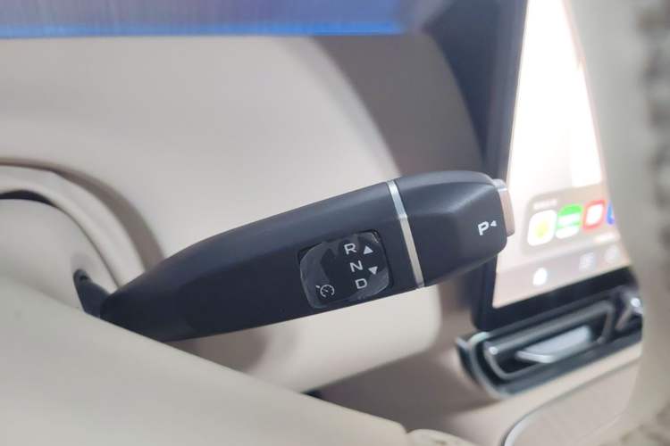 Used Deepal S09 2026 Rear-Drive Ultra Extended-Range Edition Gear Lever