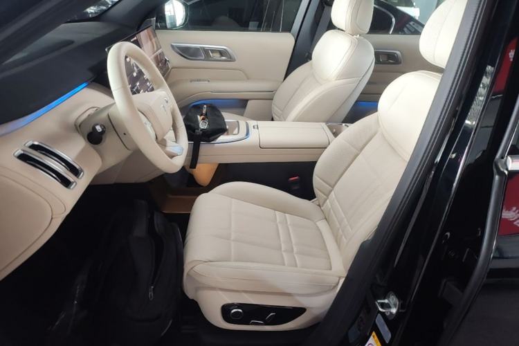 Used Deepal S09 2026 Rear-Drive Ultra Extended-Range Edition Left Front Seat