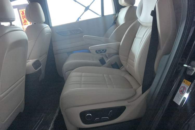 Used Deepal S09 2026 Rear-Drive Ultra Extended-Range Edition Left Rear Seat
