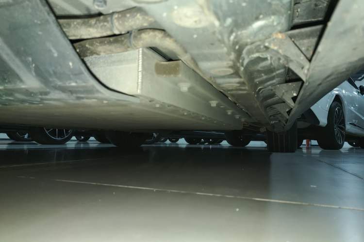 Used Deepal SL03 2023 200Max Range-Extended Version Left Side Sill