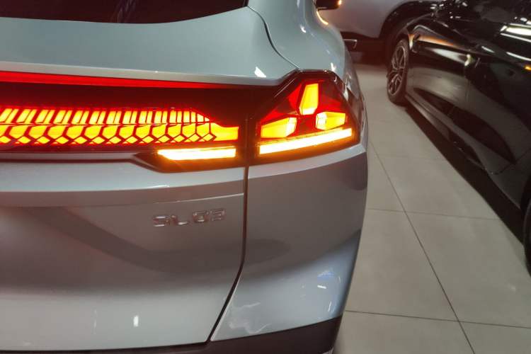 Used Deepal SL03 2023 200Max Range-Extended Version Right Rear Taillight