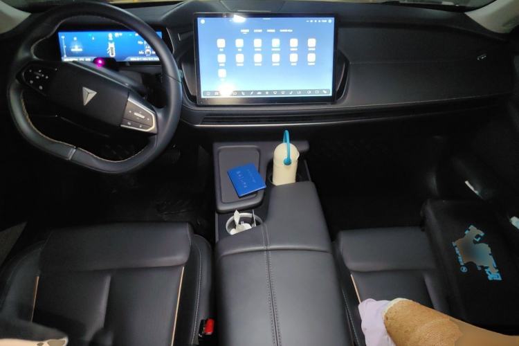 Used Deepal SL03 2022 1.5L 1200 Extended-Range Version Center Console