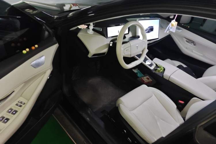 Used Deepal SL03 2022 1.5L 1200 Extended-Range Version Driver Seat
