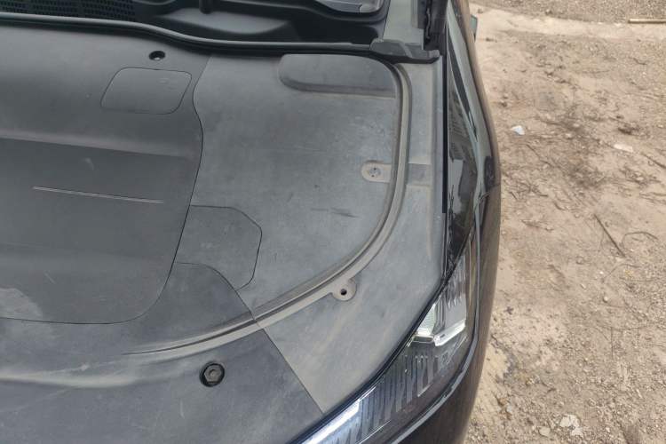 Used Deepal SL03 2022 1.5L 1200 Extended-Range Version Engine Bay Left
