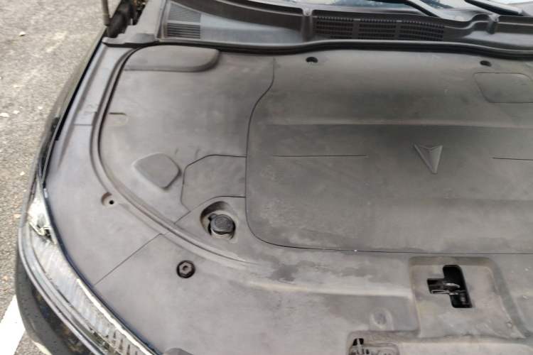 Used Deepal SL03 2022 1.5L 1200 Extended-Range Version Engine Bay Right