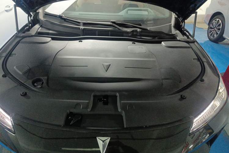 Used Deepal SL03 2022 1.5L 1200 Extended-Range Version Engine Bay