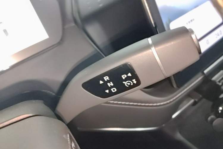 Used Deepal SL03 2022 515 Pure Electric Version Gear Lever