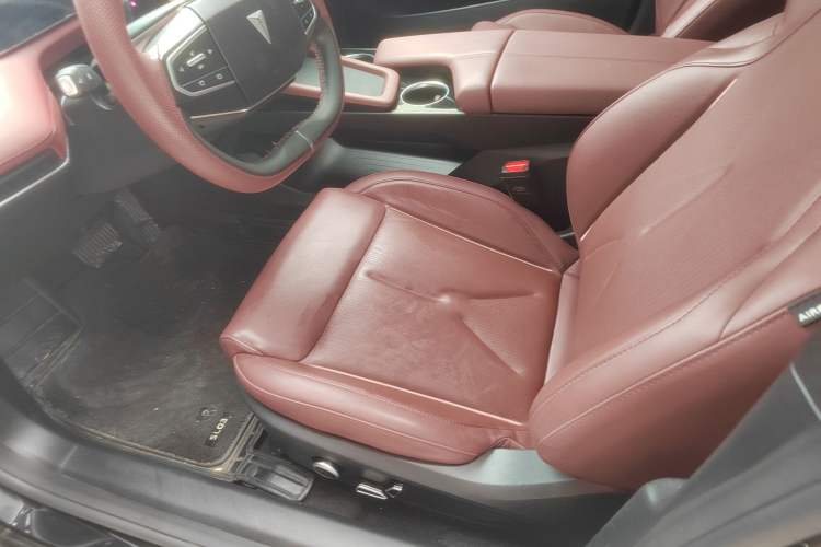 Used Deepal SL03 2022 1.5L 1200 Extended-Range Version Interior 4