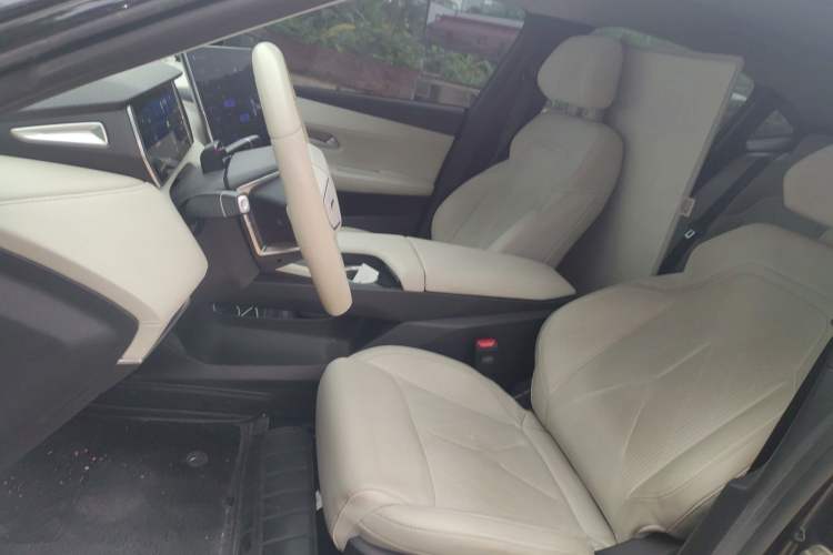 Used Deepal SL03 2022 1.5L 1200 Extended-Range Version Left Front Seat