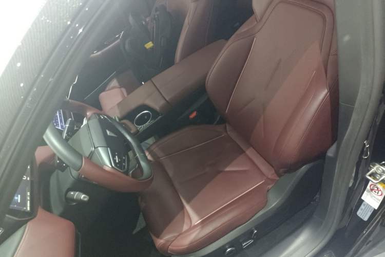 Used Deepal SL03 2022 1.5L 1200 Extended-Range Version Left Front Seat