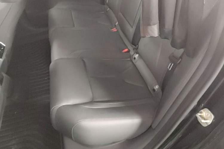 Used Deepal SL03 2022 515 Pure Electric Version Left Rear Seat
