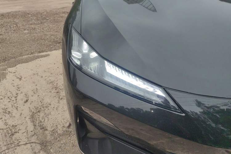 Used Deepal SL03 2022 1.5L 1200 Extended-Range Version Right Front Headlight