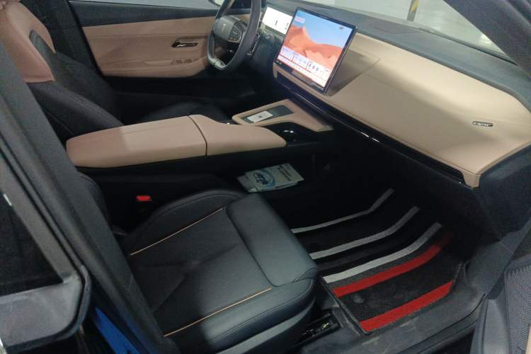 Used Deepal SL03 2022 1.5L 1200 Extended-Range Version Right Front Seat