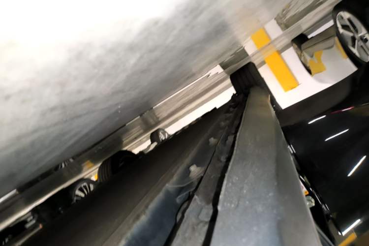Used Deepal SL03 2022 705 Pure Electric Version Right Side Sill