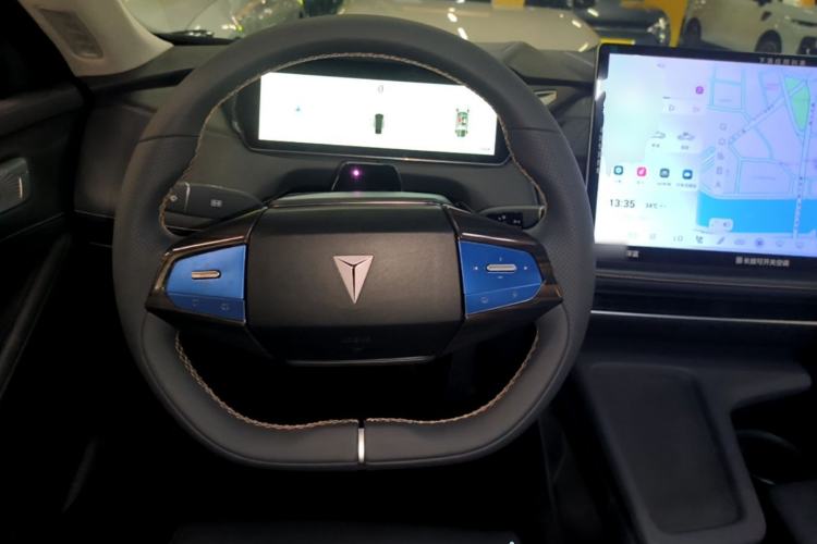 Used Deepal SL03 2022 705 Pure Electric Version Steering Wheel