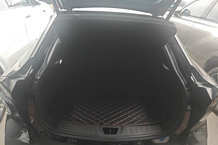 Used Deepal SL03 2022 1.5L 1200 Extended-Range Version Trunk