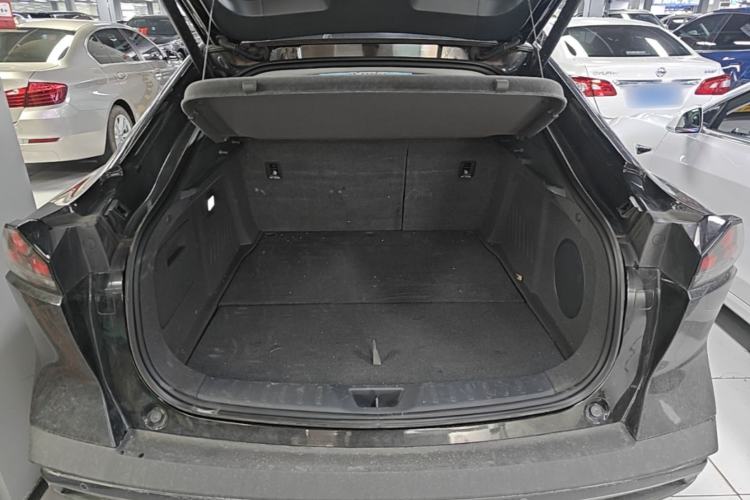 Used Deepal SL03 2022 1.5L 1200 Extended-Range Version Trunk