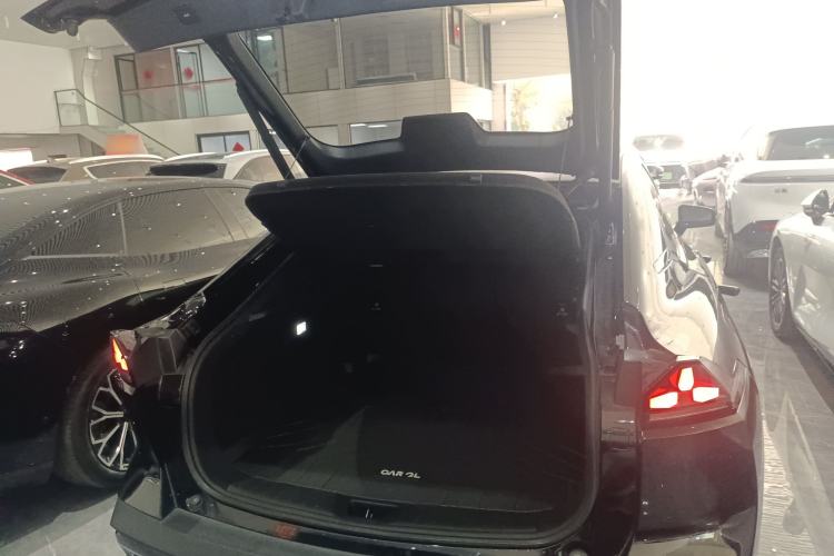 Used Deepal SL03 2022 1.5L 1200 Extended-Range Version Trunk