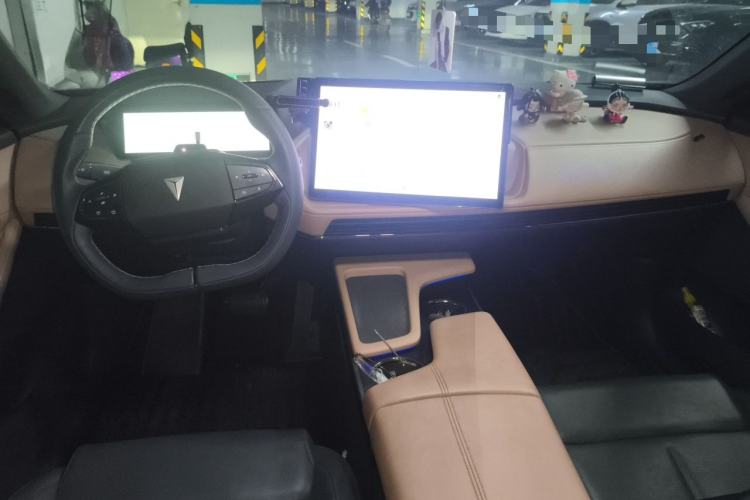 Used Deepal SL03 2022 1.5L 1200 Extended-Range Version Center Console