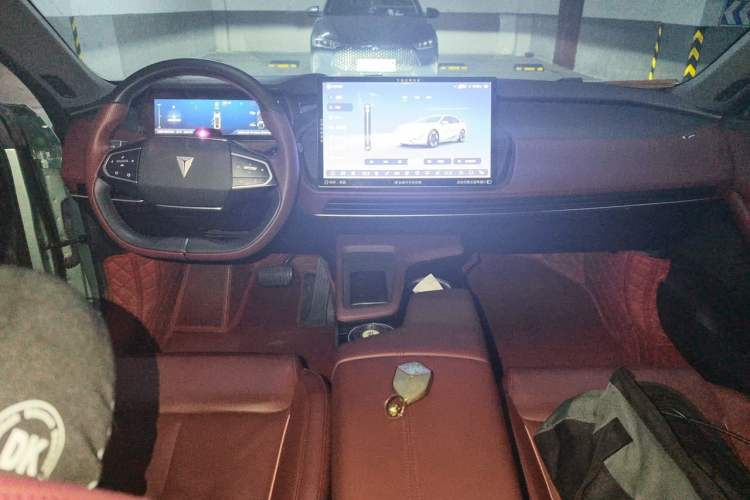 Used Deepal SL03 2022 1.5L 1200 Extended-Range Version Center Console