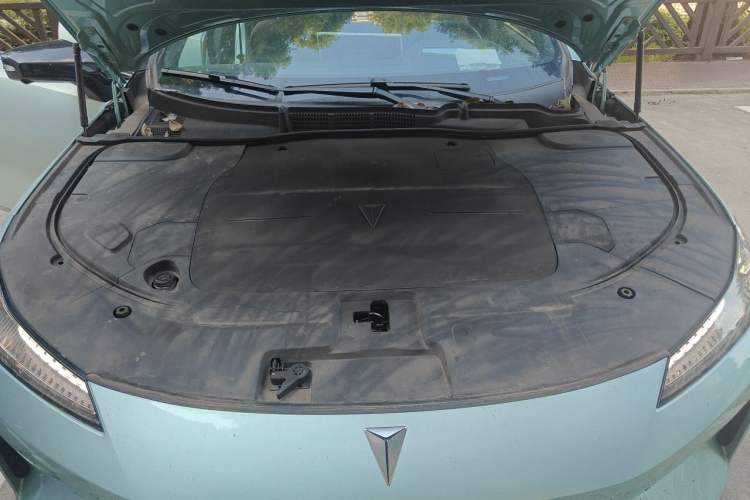 Used Deepal SL03 2022 1.5L 1200 Extended-Range Version Engine Bay