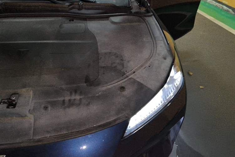 Used Deepal SL03 2022 1.5L 1200 Extended-Range Version Engine Bay Left