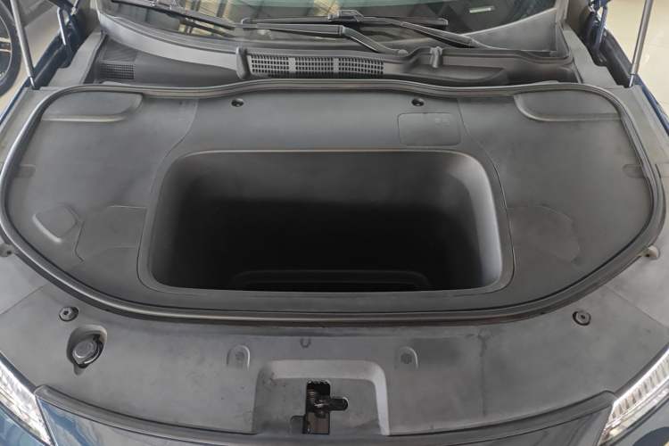 Used Deepal SL03 2022 515 Pure Electric Version Engine Bay