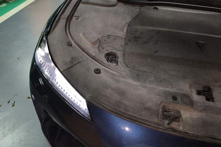 Used Deepal SL03 2022 1.5L 1200 Extended-Range Version Engine Bay Right
