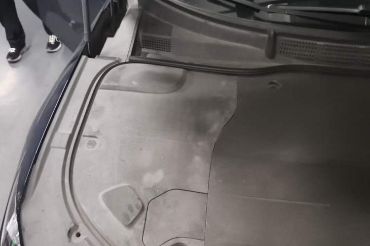Used Deepal SL03 2022 1.5L 1200 Extended-Range Version Engine Bay Right