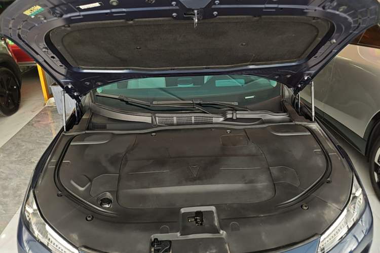 Used Deepal SL03 2022 1.5L 1200 Extended-Range Version Engine Bay
