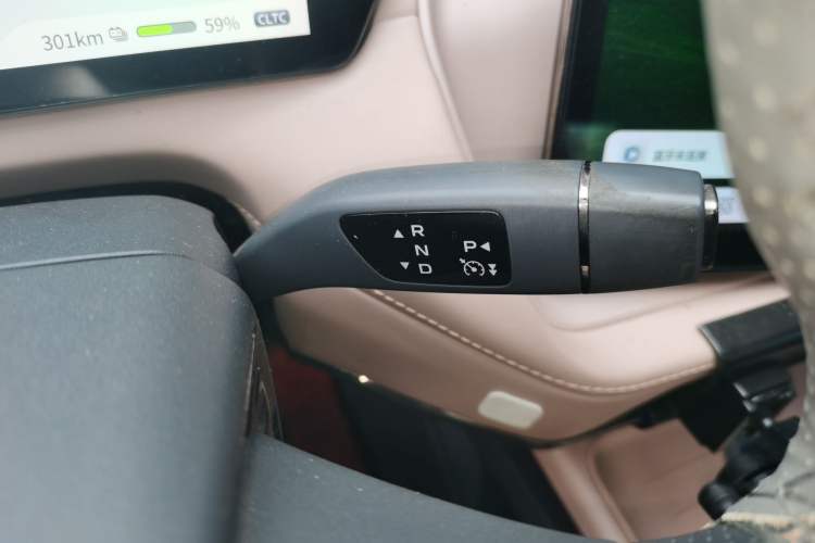 Used Deepal SL03 2022 515 Pure Electric Version Gear Lever